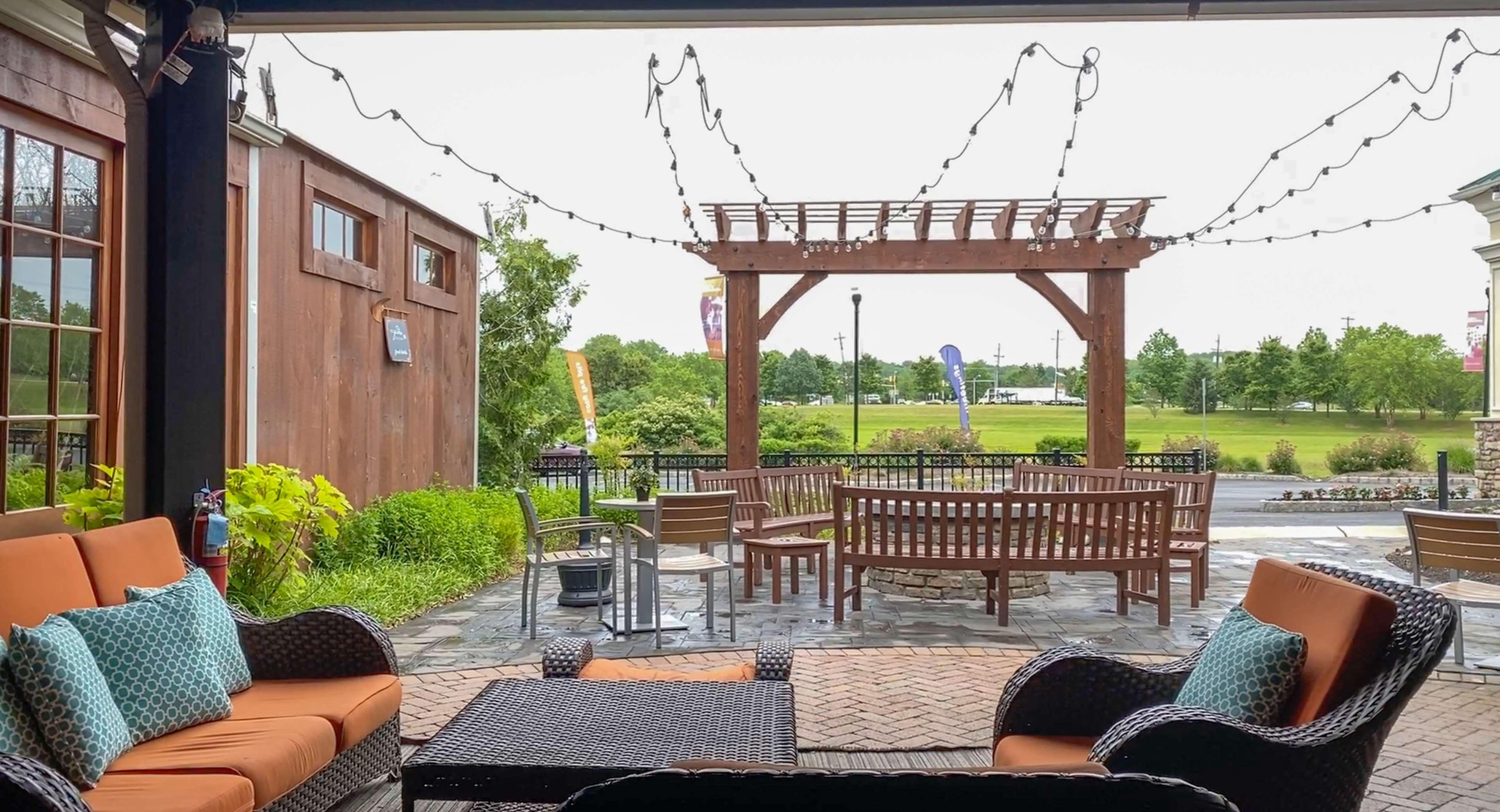 Hilton Garden Inn Hamilton Бордентаун Екстер'єр фото
