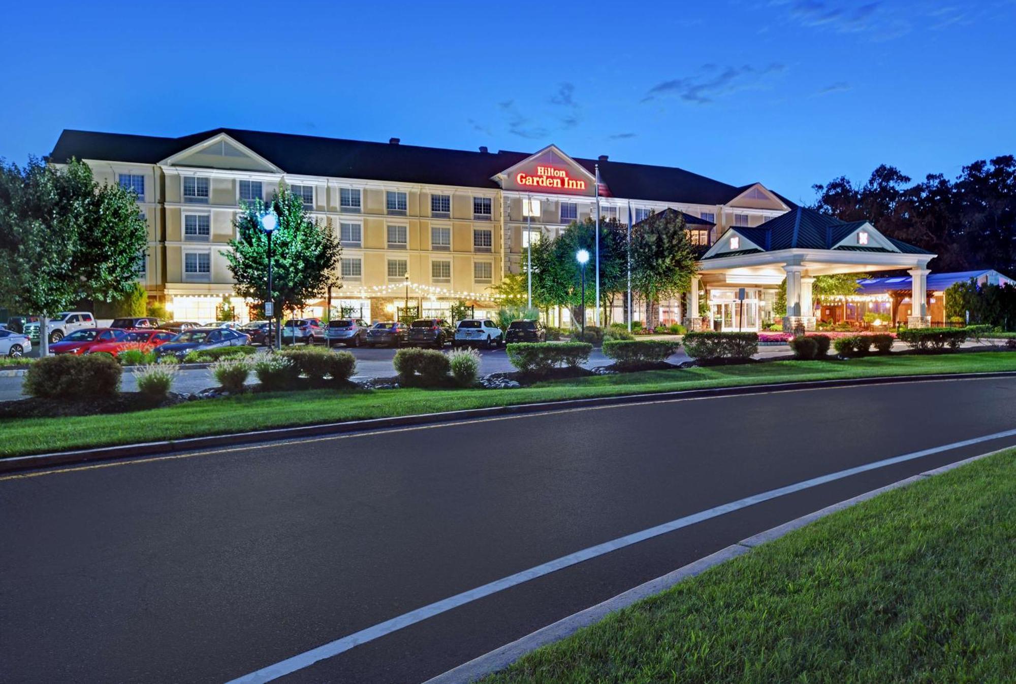 Hilton Garden Inn Hamilton Бордентаун Екстер'єр фото